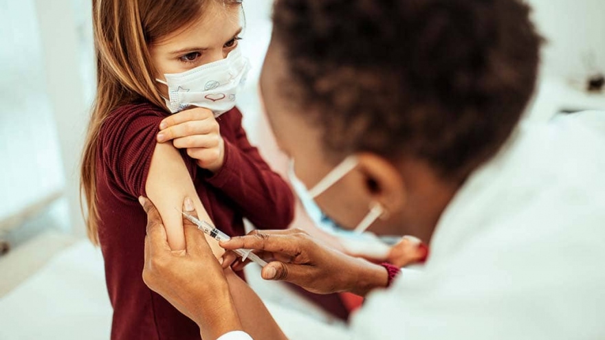 Australia dự kiến tiêm vaccine cho trẻ từ 5-11 tuổi từ đầu tháng 1/2022